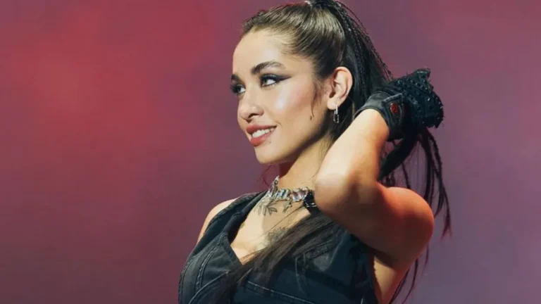 María Becerra presenta “Infinitos como el Mar”, su nueva balada