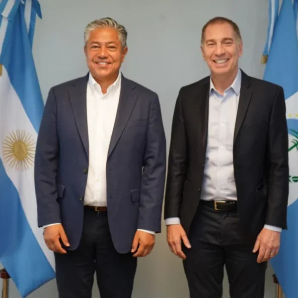 Diego Santilli visitó Neuquén y se entrevistó con Rolando Figueroa