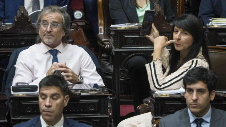 El oficialismo ganó su primera votación en Diputados y alcanzó un número clave